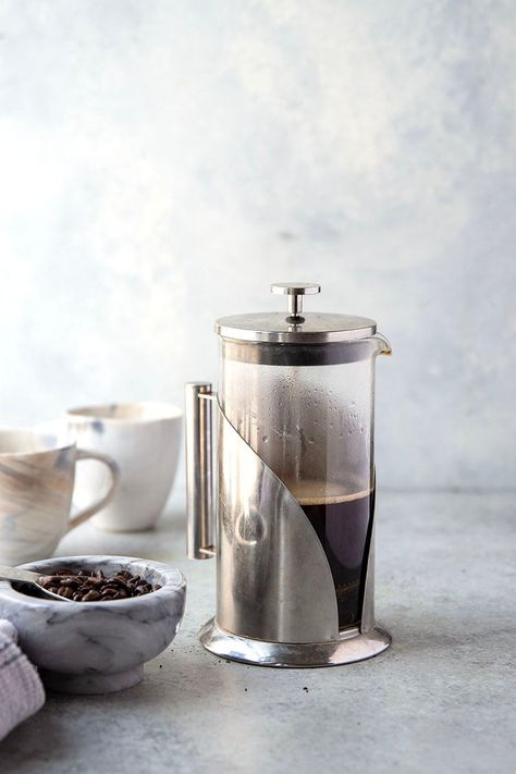 How To Make French Press Coffee Cold Brew Coffee Concentrate, Expensive Coffee, Making Cold Brew Coffee, French Presses, Coffee Concentrate, French Press Coffee Maker, Coffee Equipment, Coffee Syrup, Single Serve Coffee