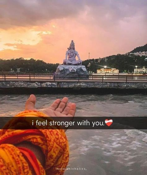 Goddess Quotes, Funny Snapchat Pictures, Temple Photography, Good Insta Captions, Aesthetic Captions, Temple Pictures, Snap Streak Ideas Easy, Best Snapchat, Har Har Mahadev