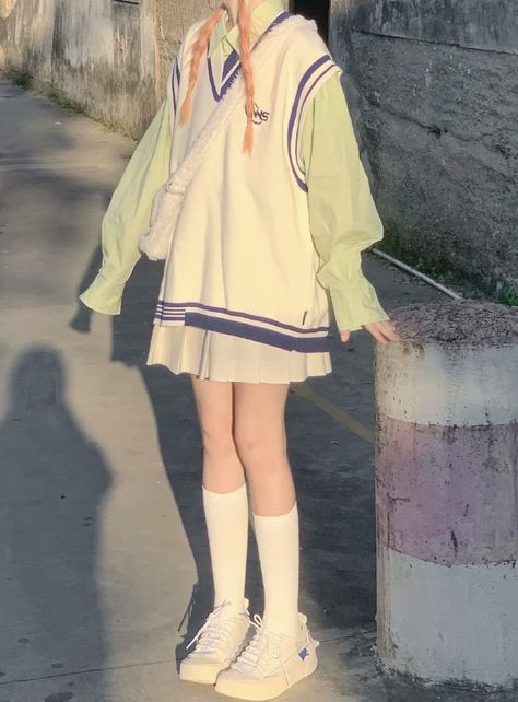 Kawaii Fashion Outfits, Google Lens, Swaggy Outfits, Really Cute Outfits, Kawaii Clothes, Korean Outfits, Kawaii Fashion, Look Cool, Cute Casual Outfits