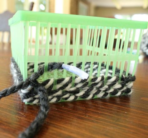 A great way to practice patterning with kids is weaving. This is a great and simple woven basket craft for kids. An awesome woven basket tutorial! #weaving #preschool #craft #patterns Weaving Preschool, Basket Weaving For Kids, Basket Craft For Kids, Making Clothes From Old Clothes, Old Clothes Diy, Basket Tutorial, Weaving For Kids, Kids Baskets, Preschool Craft