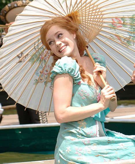 Amy Adams, Enchanted, Umbrella, England, Zombies