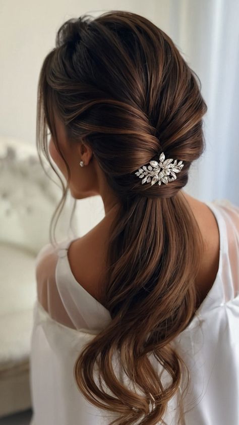 Looking for elegant wedding hairstyles inspiration Whether you have long hair short hair or somewhere in between we have you covered From classy updos and veils to simple down styles find the perfect look for your big day Check out our collection of elegant half up half down styles classy low buns and more Elevate your wedding look with these stunning hairstyles today Classy Hair Updo, Sleek Half Up Half Down Hair Wedding, Classy Half Up Half Down Hair, Classy Wedding Hair Down, Timeless Bridal Hair, Wedding Hair Updo With Veil, Chic Wedding Hair, Classy Updo Hairstyles, Half Up Half Down Styles