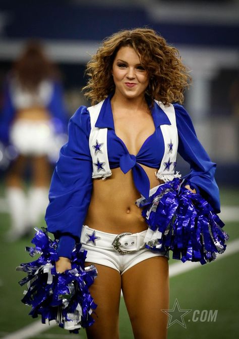 Found on Bing from www.pinterest.es Dcc Cheerleaders, Dallas Cowboy Cheerleader, Vikings Cheerleaders, Eagles Cheerleaders, Cowboys Pictures, The Cheerleaders, Dallas Cheerleaders, Dallas Cowboys Pictures, Cowboy Cheerleaders