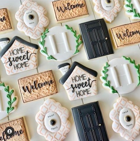 Home Sweet Home Cookies, New Home Cookies, Home Cookies, Cookie Decorating Party, Sugar Cookie Designs, Perfect House, Cookie Designs, Decorated Cookies, Welcome Home