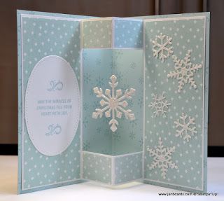 Handmade Christmas Cards Cricut Winter Wonderland, Spinner Christmas Cards, Handmade Snowflake Cards, Christmas Card Making Ideas Cardmaking, Spinner Cards Ideas, Funfold Handmade Cards, Diy Christmas Cards Handmade, Snowflake Christmas Cards, Tunnel Cards