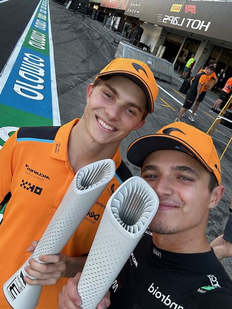 Oscar Piastri And Lando Norris, Lando Oscar, Japan Grand Prix, Formula 1 Drivers, Japanese Grand Prix, Mclaren Formula 1, Formula 1 Car Racing, Oscar Piastri, F1 Cars