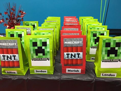 MINECRAFT "CREEPER AND TNT" PARTY FAVOR GIFT BAGS EACH WERE PERSONALIZED WITH EACH CHILDS NAME Minecraft Birthday Goodie Bags, Tnt Box Minecraft, Minecraft Favor Bags, Minecraft Birthday Giveaways, Sky Zone, Minecraft Birthday, 9th Birthday Parties, Minecraft Party, 9th Birthday