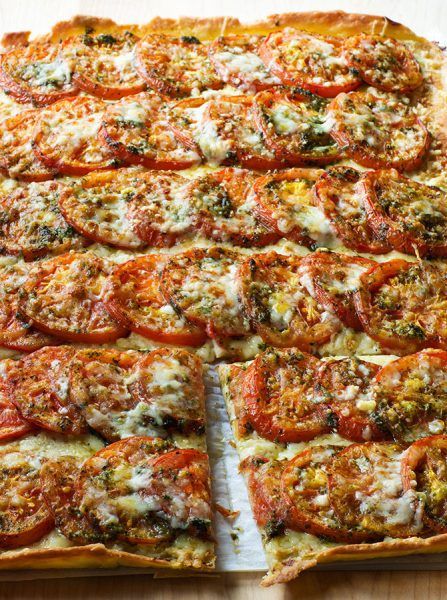 Ina Garten Tomato Tart, Tomato Lunch Ideas, Sunday Lunch Ideas, Fancy Meals, Maple Baked Beans, Tomato Tart Recipe, Barefoot Contessa Recipes, Perfect Roast Chicken, Ina Garten Recipes