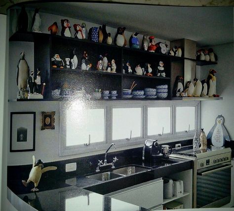 Pinguin"s kitchen Penguin Room, All About Penguins, Penguin Decor, Penguin Love, Spirit Animals, Fan Girl, House Room, Room Themes, Apartment Living