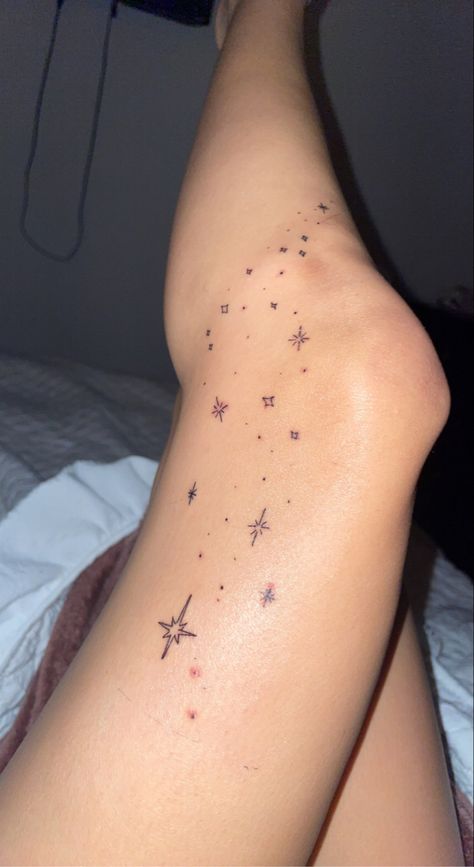 Stars Patchwork Tattoo, Live Like The Stars Tattoo, Stars On Leg Tattoo, Cottage Core Tattoos Ideas, Stick And Pokes With Meaning, Scattered Star Tattoos, Leg Star Tattoos, Tattoo Freckles Colorful, Simplistic Star Tattoo