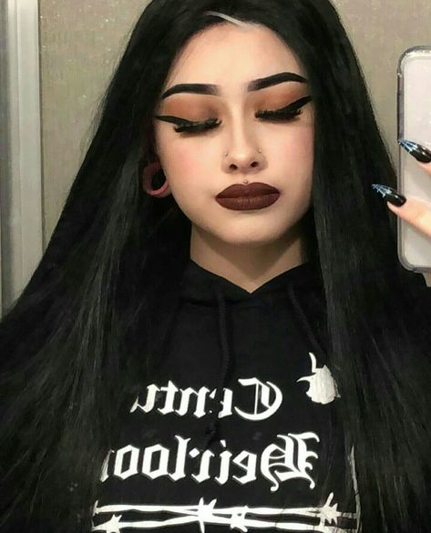 Egirl Makeup, Punk Makeup, Alt Makeup, Alternative Makeup, Emo Makeup, Edgy Makeup, Goth Makeup, Gothic Makeup, Dark Makeup