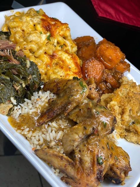 Food Is Good, Soul Food Dinner, Good For The Soul, Food Babe, Yummy Comfort Food, Food Recepie, Food Goals, Chicken Dishes Recipes, Food Platters