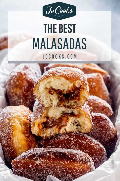 Portuguese Donuts Recipe, Malasadas Recipe Portuguese, Malasadas Recipe Hawaii, Malasadas Recipe, Doughnuts Easy, Hawaiian Desserts, Beignet Recipe, Yeast Free Breads, Sweet Roll Recipe