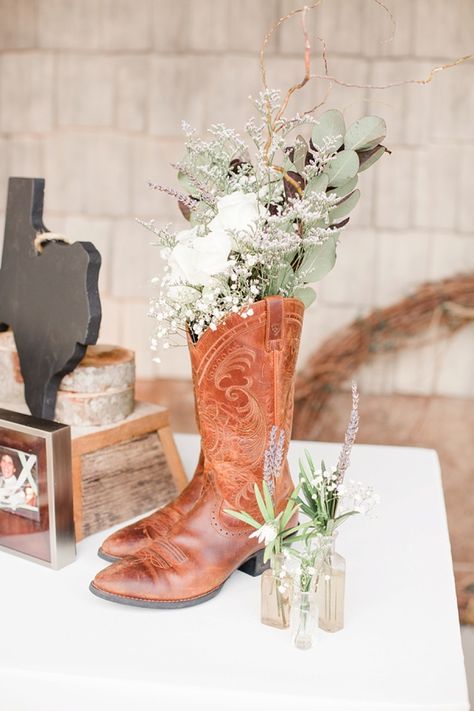 Cowboy Boots Flower Arrangement, Country Bridal Shower Centerpieces, Western Boot Centerpieces, Cowboy Boot Centerpieces Wedding, Cowgirl Boot Flower Arrangement, Country Themed Centerpieces, Glass Cowboy Boot Vase, Cowgirl Boot Centerpieces, Western Chic Bridal Shower Ideas