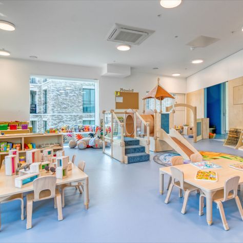 Beech Wood Toddler Montessori Furniture Play Baby Home Infant Daycare Furniture Wholesale And Montessori Preschool Supply Daycare Play Area, Daycare Toddler Room Ideas, Home Daycare Layout, Home Preschool Room Setup, Daycare Baby Room Ideas, Infant Daycare Room Ideas, Modern Daycare, Daycare Aesthetic, Home Daycare Decor