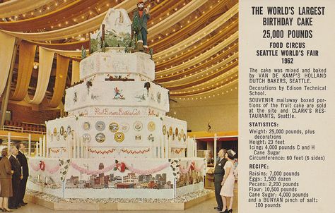 The World's Largest Birthday Cake - 1962 Seattle World's Fair by The Pie Shops Collection, via Flickr World Biggest Cake, Biggest Cake, Big Birthday Cake, Huge Cake, Big Wedding Cakes, Pie Shop, Big Cakes, Cake Online, Cake Pictures