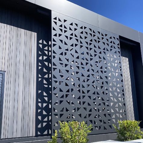 Metal Panel Architecture, Laser Cut Panels Outdoor, Laser Cut Panels Exterior, Metal Panels Architecture, Alucobond Cladding, Perforated Ceiling, Perforated Metal Screen, Cnc Jali, Aluminum Wall Panel