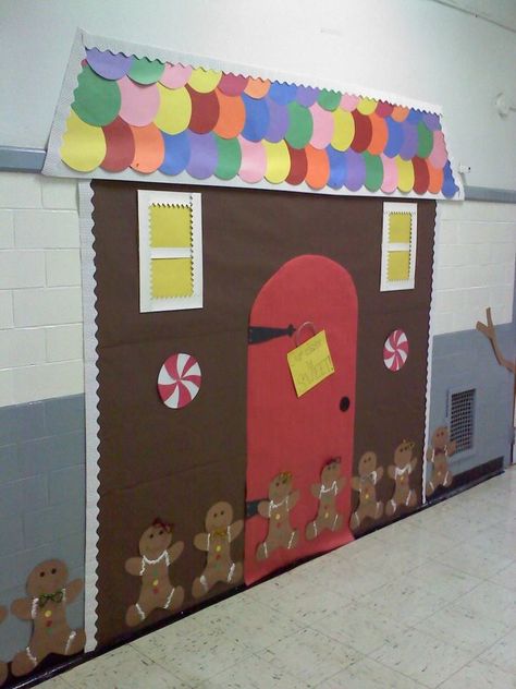 Gingerbread house hallway decoration:                                                                                                                                                                                 More Winter Classroom Ideas, Christmas Hallway, Door Decorations Classroom Christmas, Cool Gingerbread Houses, Classroom Christmas Decorations, Christmas Door Decorating Contest, Christmas Classroom Door, Door Decorating Contest, Christmas Bulletin