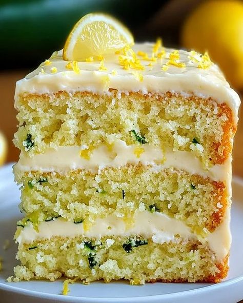 Moist Lemon Zucchini Cake Recipe with Lemon Frosting Desserts Without Chocolate, Lemon Zucchini Cake, Cake Picnic, Zucchini Cake Recipe, Chocolate Zucchini Cake Recipe, Desserts Dips, Cookie Bread, Zucchini Cakes Recipe, Zucchini Recipes Dessert