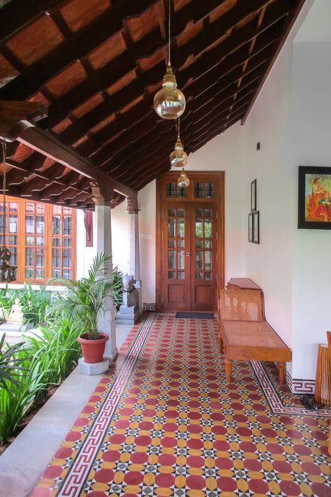 Pedanandipadu House | Benny Kuriakose and Associates Servant Quarters Design, Servant Quarters, Courtyard Kitchen, Indian House Plans, Bring Nature Indoors, Tile Covers, Stone Columns, Timber Furniture, Dressing Area