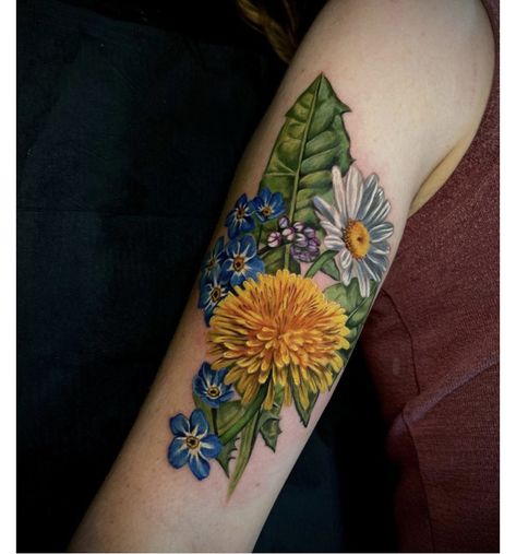 Wildflower Sleeve Tattoo Color, Dandelion Bouquet Tattoo, Dandelion Tattoo Ideas, Cottagecore Tattoos, Watercolor Dandelion Tattoo, Dandelion Tattoo Meaning, Dandelion Tattoo Design, Flower Of Life Tattoo, Mama Tattoo