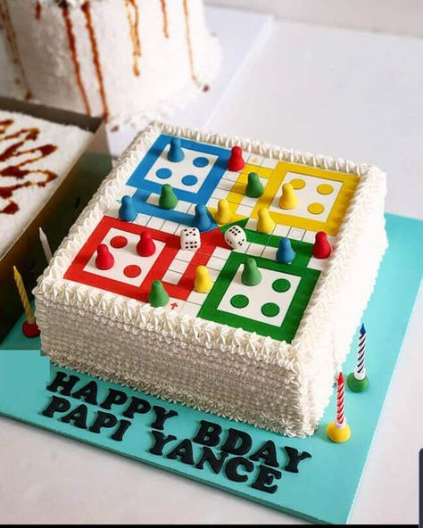 Ludo Cake, Cake Designs For Boy, Cake Designs For Kids, Birthday Cake For Mom, Fruity Cake, Cool Cake Designs, Mini Tortillas, Simple Cake Designs, Cake Decorating Piping