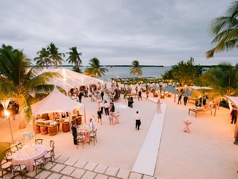 Florida Wedding Venues Beach, Island Wedding Reception, Islamorada Wedding, Small Beach Weddings, Beach Wedding Locations, Bahamas Wedding, Florida Keys Wedding, Dream Beach Wedding, Beach Wedding Reception