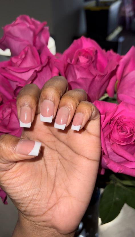 Short acrylic nails Cute Short French Tip Nails, French Tip Acrylic Nails Short, Pageant Nails, Tapered Square Nails, French Tip Acrylic Nails, Acrylic Nails Coffin, Luxury Nails, Nail Designs Summer, Floral Nails