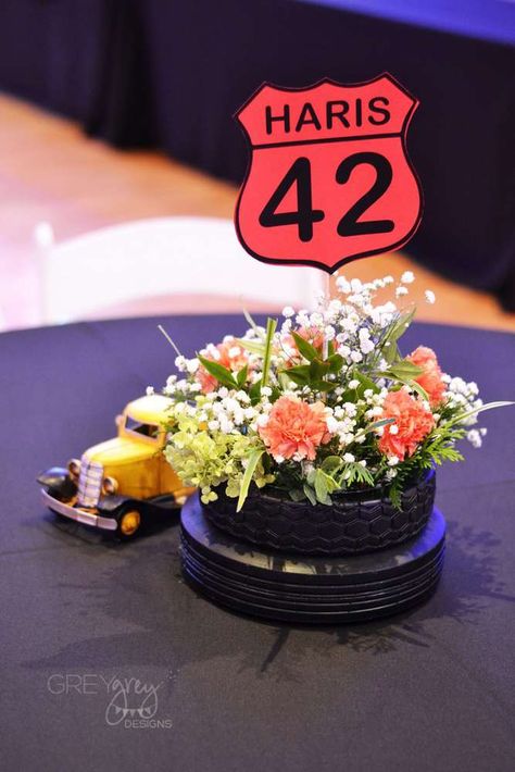 Route 42 Vintage Car Party | CatchMyParty.com Car Theme Graduation Party, Muscle Car Party, Cars Trucks Birthday Party, Hot Rod Wedding, Car Themed Wedding, Car Centerpieces, Vintage Car Birthday, Vintage Car Party, Classic Cars Birthday Party