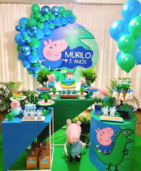 Peppa Pig Boy Birthday Party, Peppa Pig George Birthday Party, George Pig Birthday Cake, George Pig Birthday Party, 2nd Birthday Cake Boy, Pig Birthday Decorations, George Pig Party, George Pig Birthday, Peppa Pig Birthday Party Decorations