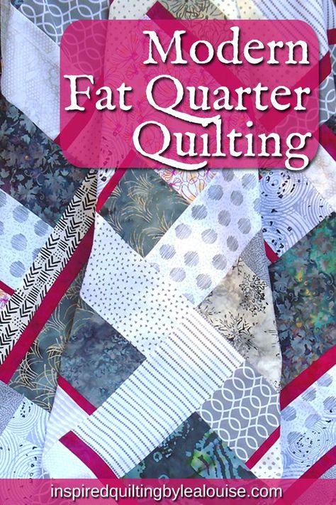 Download your free quilt pattern to make this beautiful Modern Fat Quarter Quilt with High Contrast Fabrics.  This easy fat quarter quilt is perfect for your next modern quilt. Choose to use a single contrasting accent color or use a multitude of bright colors to make your quilt top more playful. Whatever your choice, use a highly saturated color. #modernfatquarterquilting #freefatquarterpattern #batikquilts #freequiltpatternforbeginners #modernbatikquilting Bold Fabrics, Easy Quilting Techniques, Rag Quilt Tutorial, Dynamic Background, Fat Quarter Quilt Pattern, Rag Quilt Patterns, Baby Quilt Tutorials, Modern Batik, Baby Rag Quilts