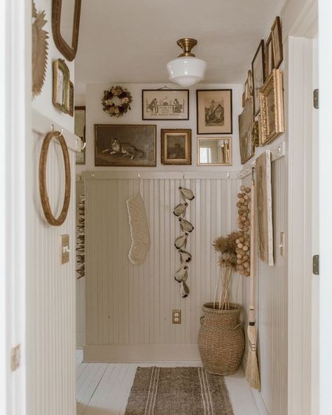 Hallway With Hooks, Vintage Hallway Ideas, Landing Wall Ideas, Cottage Hallway Ideas, Penguin Garland, Christine Higgs, Gallery Hallway, Cottage Hallway, Christmas Hallway