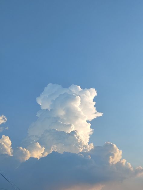 Cumulonimbus Cloud, Nimbus Cloud, Gouache Paints, Pattern Photography, Cloud Photos, Sky Photography Nature, Clouds Photography, Sky Pictures, Look At The Sky