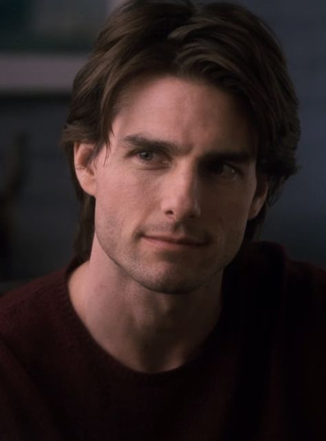 Tom Cruise Vampire, Tom Cruise 2000s, Young Tom Cruise Aesthetic, Adrian Grenier 90s, Tom Cruise Vanilla Sky, Tom Cruise 80s Aesthetic, Tom Cruise Now, Tom Cruise Aesthetic, Tom Cruise Eyes Wide Shut