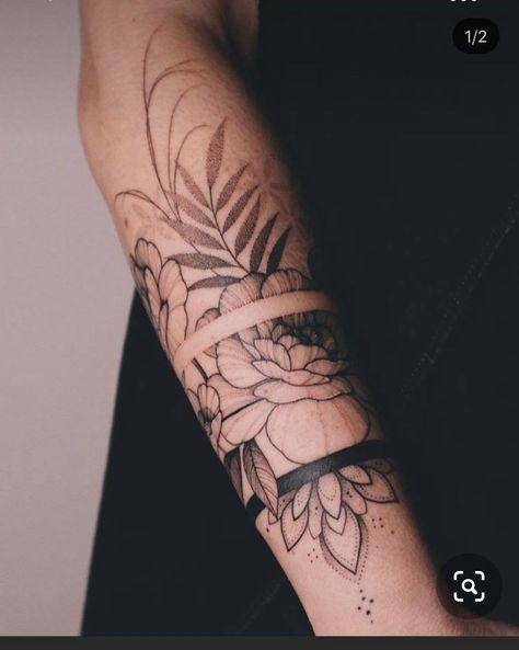 Cuff Tattoo, Tattoos For Women Half Sleeve, Forearm Tattoo Design, Arm Band Tattoo, Band Tattoo, Time Tattoos, Sleeve Tattoos For Women, Feminine Tattoos, Line Tattoos