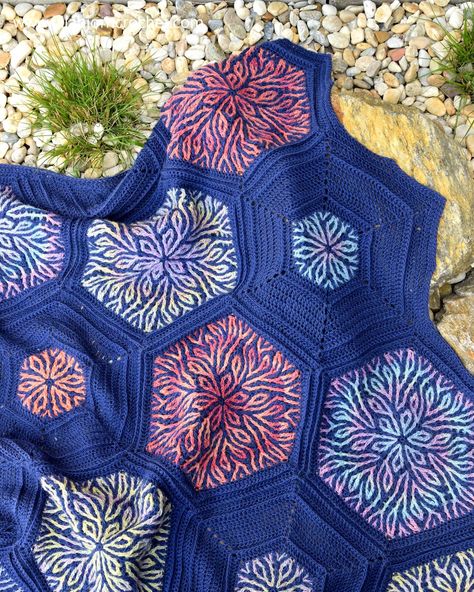 Coral Story Blanket: with love to brioche crochet | LillaBjörn's Crochet World