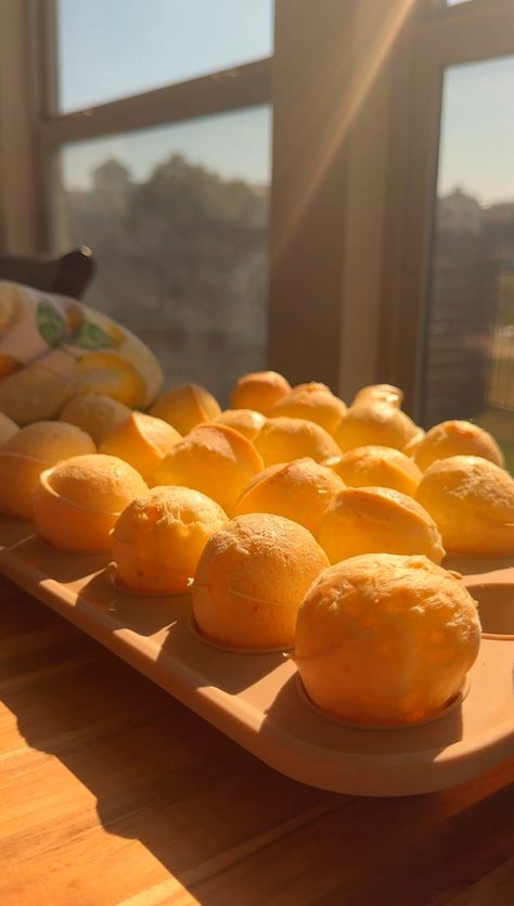 Brazilian Bread Balls, Brazilian Cheese Bread Blender, Brazil Cheese Bread, Brazilian Bread Cheese, Easy Brazilian Cheese Bread, Brazillian Cheesy Bread, Brazilian Cheese Balls, Brazillian Cheese Bread, Brazilian Bread