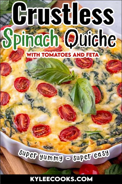 Make this delicious crustless spinach quiche with tomatoes, onions and feta. Eat warm, room temp, or chilled-this is a delicious dish! Quiche With Tomatoes, Crustless Spinach Quiche, Spinach Feta Quiche, Quiche Recipes Crustless, Savoury Pastry, Recipe With Tomatoes, Feta Quiche, Low Carb Dinner Chicken, Spinach Quiche Recipes