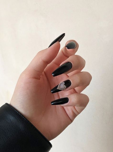 ты пахнешь мятой... Black Acrylic Nails, Vintage Nails, Goth Nails, Grunge Nails, Soft Nails, Diamond Nails, Fire Nails, Dream Nails, Pretty Acrylic Nails