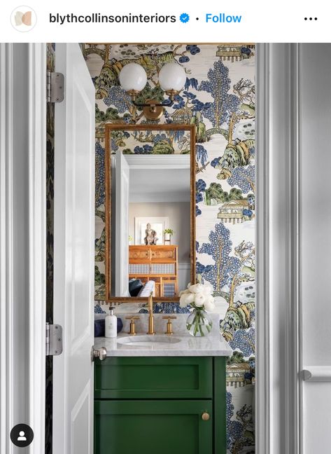 Powder Room Wallpaper Ideas, Dramatic Powder Room, Small Half Bathroom, Wallpaper Powder Room, Half Bath Ideas, Green Bathroom Vanity, Small Downstairs Toilet, Room Wallpaper Ideas, Beach Style Bathroom