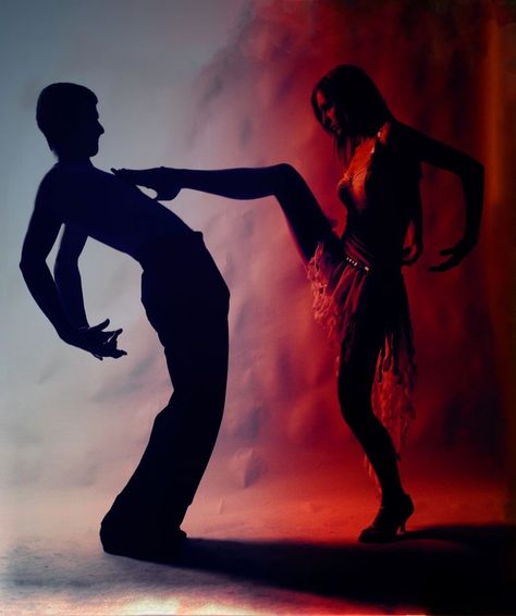 Dancing Photography Couple, Couple Dance Poses, Art Tango, Couple Dancing Aesthetic, Tango Art, Dance Artwork, Maria Theresa, Tango Dance, Dance Like No One Is Watching