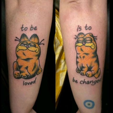 Cat Scratch Tattoo, Garfield Tattoo, Tats With Meaning, Neck Tattoo Women, Scratch Tattoo, Cat Tattoo Design, Fat Orange Cat, Small Neck Tattoos, Garfield Pictures