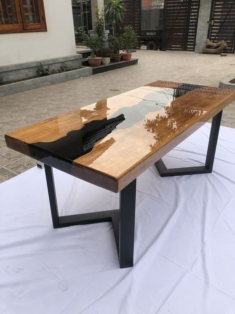 Restaurant Table Design, Metal And Wood Bench, Steel Furniture Design, Epoxy Wood Table, Wood Resin Table, Welded Furniture, Wood Table Design, Furniture Details Design, Dinning Room Design