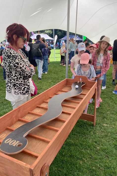 A cue forms for a turn at the Zig Zg game at the Play Festival in Auckland. Diy Wooden Games, Christmas Carol Game, Party Games Group, Diy Carnival Games, Fall Festival Games, Game Booth, Diy Montessori Toys, Big Games, Diy Carnival