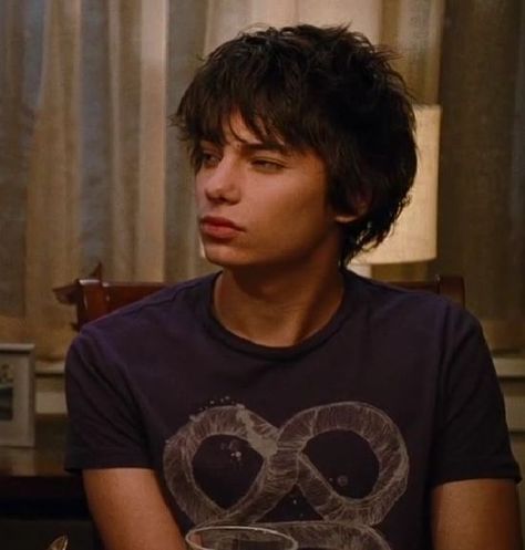 Wimpy Kid Movie, Hot Emo Guy, Devon Bostick, Emo Men, Pin Search, Wimpy Kid, Ideal Boyfriend, Emo Guys, Cute Emo