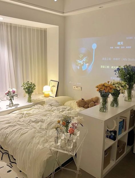 Korean Apartment Bedroom Aesthetic, Cozy Minimalist Bedroom Korean, Seoul Apartment Bedroom, Room Ideas Aesthetic Korean Style, Korean Dorm Aesthetic, Cute Korean Bedroom Aesthetic, Korean Rooms Aesthetics, Korean Room Minimalist, Room Ideas Aesthetic Minimalist Korean