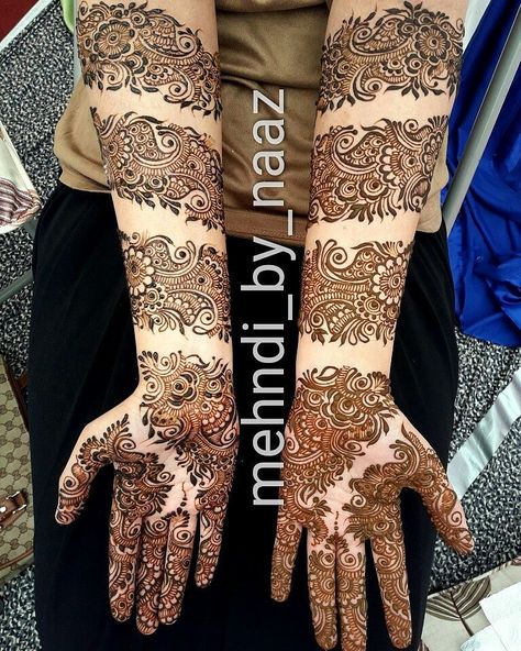 My most requested design on the beautiful bride Farhana.Follow Follow @mehndi_by_naaz for amazing mehndi candles and frame 📩📩📩📩📩for… Afreen Khan, Mehndi Candles, Indian Mehndi Designs, Eid Mehndi Designs, Mehndi Designs 2018, Bridal Mehendi Designs Hands, Bridal Henna Designs, Mehndi Design Pictures, Modern Mehndi Designs