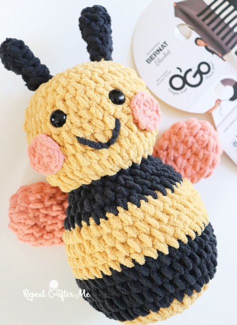 Crochet O’Go BumbleBee Crochet Bee Bag Pattern, Free Crochet Bee Amigurumi, Blanket Yarn Amigurumi Pattern, Bumblebee Amigurumi Free Crochet, Crochet Bee Pillow, Crochet Bee Plushie Pattern, Crochet Zombie Bee, Amigurumi Free Pattern Chunky Yarn, Free Crochet Bee Pattern