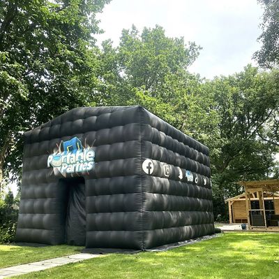 Blow Up Party Tent, Inflatable Party Tent, Inflatable Night Club, Party Hire Ideas, Nightclub Party Ideas, Inflatable Nightclub, Portable Party, Bday Dinner, Sweet Sixteen Birthday Party Ideas