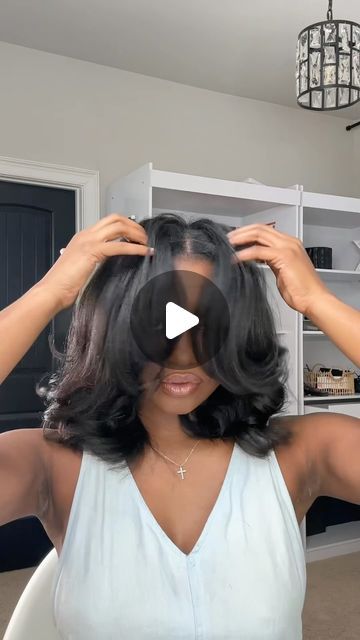 KIMBERLY CHERRELL on Instagram: "Morning Hair Takedown 💕" Medium Length Blowout Black Women, Natural Hair Press And Curl, Layered Hair For Medium Hair, Sew In Natural Look, Bridgerton Hairstyles For Black Women, Hairstyles For Long Relaxed Hair, Pin Curled Hair Black Women, Humidity Hairstyles For Black Hair, Beach Waves On Black Women